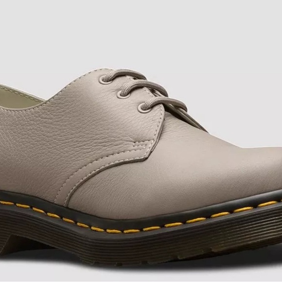 Dr Martin 24256 Beige Virginia oxfords - Picture 2 of 8